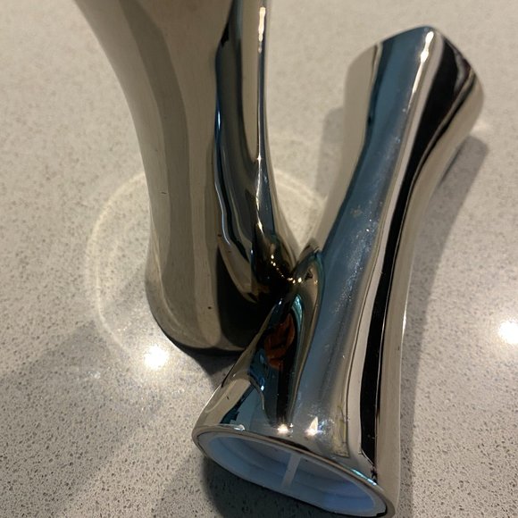 SILVER PLATED SALT & PEPPER SHAKERS - Picture 3 of 3